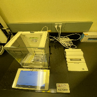 Mettler Toledo XPR225DR Analytical Balance System with Touchscreen and Printer image 1
